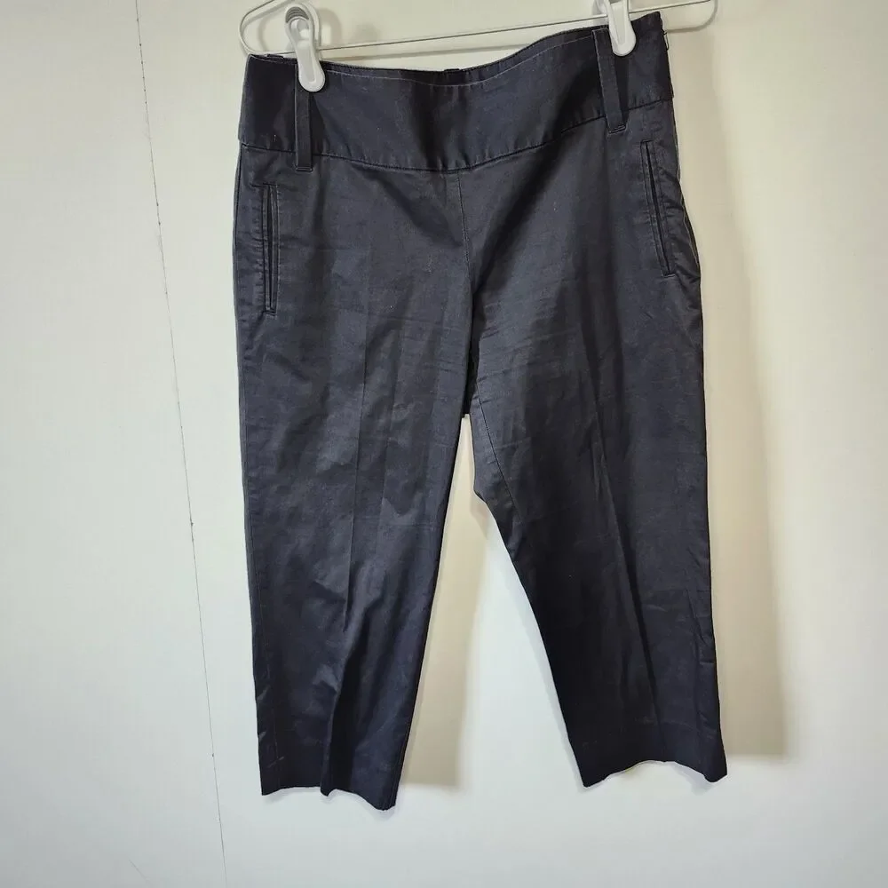 Banana Republic Women’s Capri, Stretch, Martin Fit. Black , Size 4